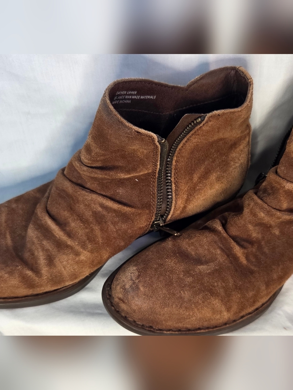 Born Kerri Brown Suede Slouchy Ankle Boots Zip BR0014926 Women's Sz 7.5M Trendy